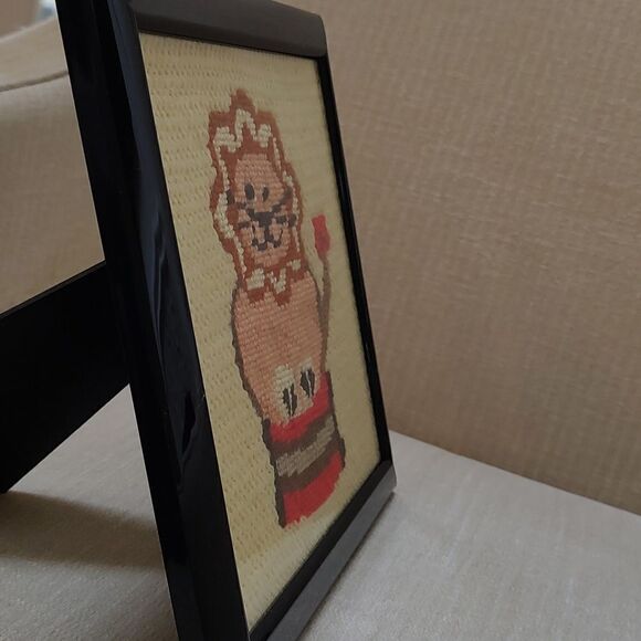 Framed Square Needlework Circus Lion - Picture 7 of 9